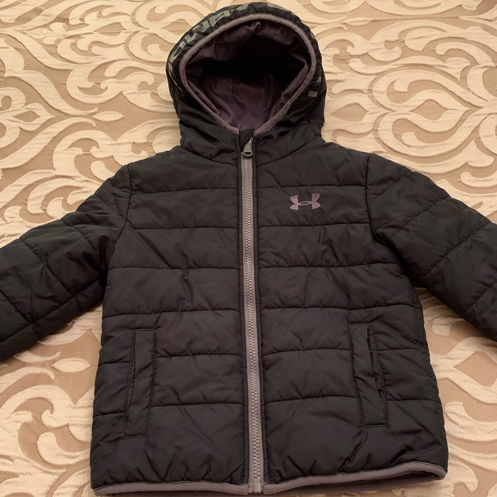 Under Armor boys jacket size 4